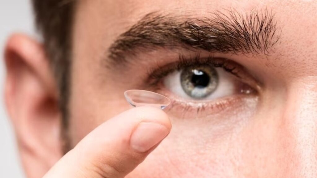 From Makeup to Contact Lenses: How Small Changes Can Protect Your Eyes